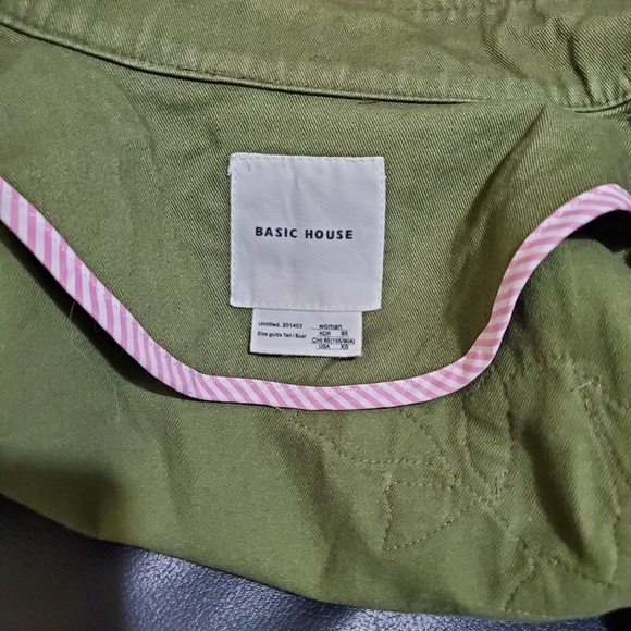 BASIC house women floral embroidred patch khaki green jacket size XS - Picture 10 of 16
